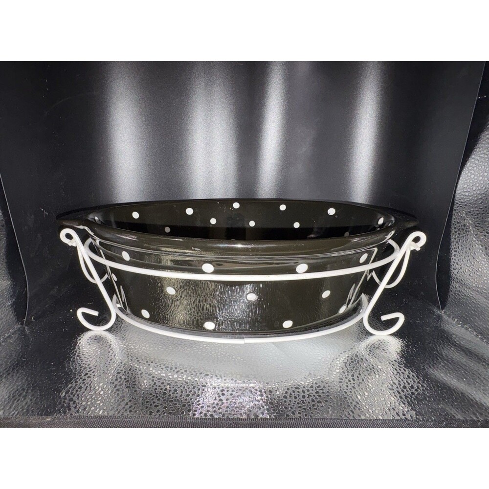 Temptations Casserole Dish B&W Polk-A-Dot 2.5 Qt W/ Trivet And Tray
